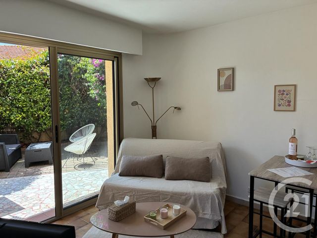 Appartement Studio à louer ANTIBES