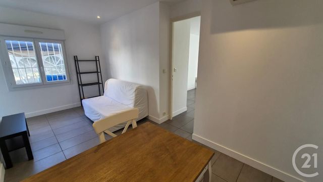 Appartement T2 à louer - 2 pièces - 33.5 m2 - ANTIBES - 06 - PROVENCE-ALPES-COTE-D-AZUR - Century 21 Liberté