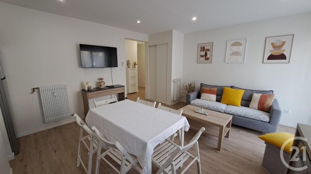 Appartement T3 à louer - 3 pièces - 61.19 m2 - JUAN LES PINS - 06 - PROVENCE-ALPES-COTE-D-AZUR - Century 21 Liberté