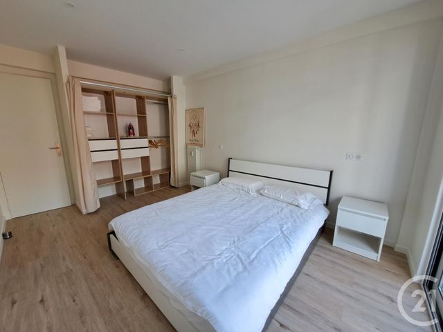 Appartement T3 à louer - 3 pièces - 61.19 m2 - JUAN LES PINS - 06 - PROVENCE-ALPES-COTE-D-AZUR - Century 21 Liberté