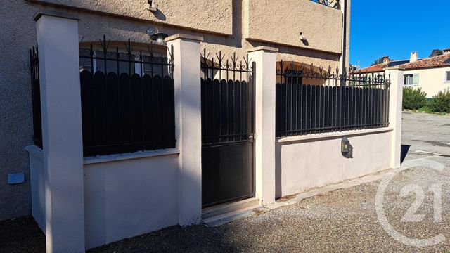 Appartement T3 à louer - 3 pièces - 63.32 m2 - MANDELIEU LA NAPOULE - 06 - PROVENCE-ALPES-COTE-D-AZUR - Century 21 Liberté