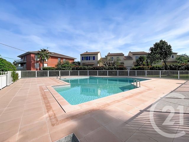 Appartement T2 à vendre - 2 pièces - 49.0 m2 - ANTIBES - 06 - PROVENCE-ALPES-COTE-D-AZUR - Century 21 Liberté