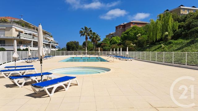 Appartement T3 à louer - 3 pièces - 66.8 m2 - ANTIBES - 06 - PROVENCE-ALPES-COTE-D-AZUR - Century 21 Liberté