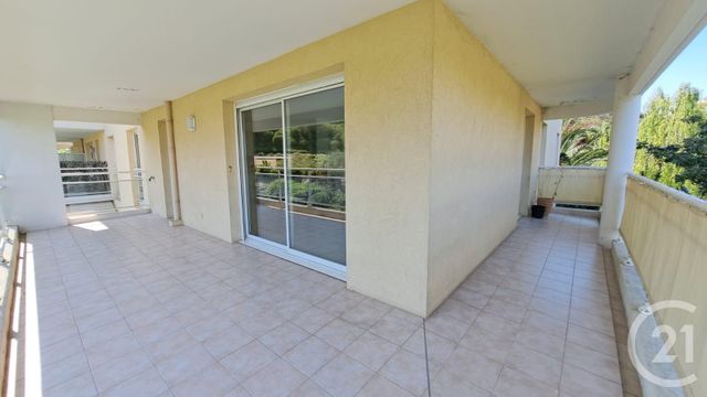 Appartement T3 à louer - 3 pièces - 66.8 m2 - ANTIBES - 06 - PROVENCE-ALPES-COTE-D-AZUR - Century 21 Liberté