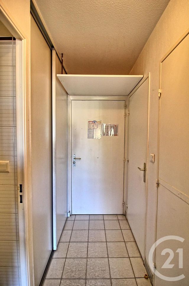 Appartement T2 à louer - 2 pièces - 34.2 m2 - LE GOLFE JUAN - 06 - PROVENCE-ALPES-COTE-D-AZUR - Century 21 Liberté