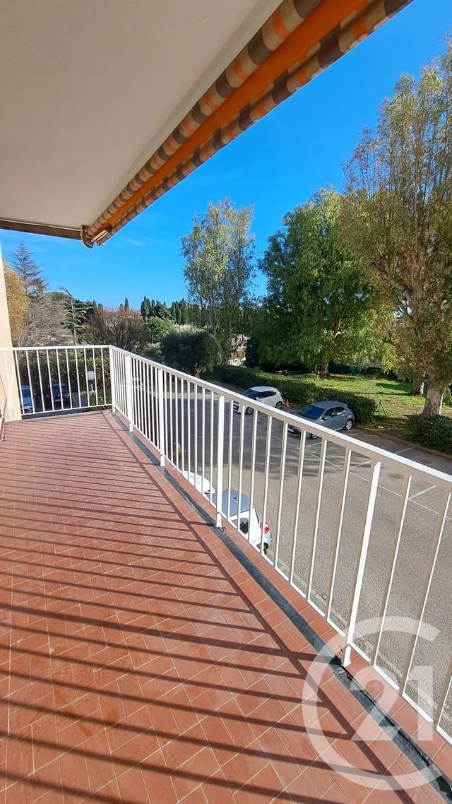 Appartement T3 à louer - 3 pièces - 56.5 m2 - ANTIBES - 06 - PROVENCE-ALPES-COTE-D-AZUR - Century 21 Liberté