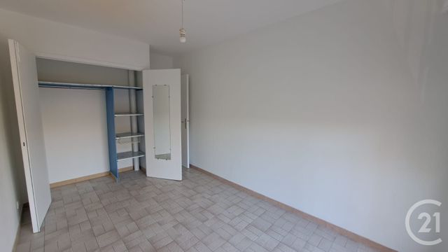 Appartement T3 à louer - 3 pièces - 56.5 m2 - ANTIBES - 06 - PROVENCE-ALPES-COTE-D-AZUR - Century 21 Liberté