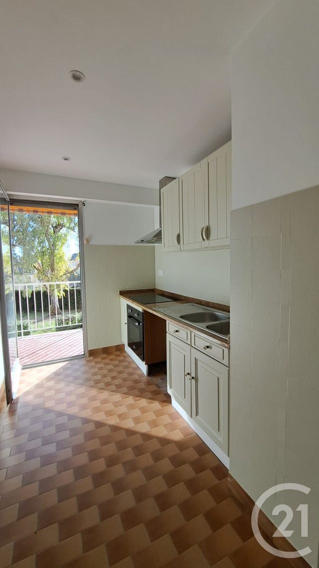 Appartement T3 à louer - 3 pièces - 56.5 m2 - ANTIBES - 06 - PROVENCE-ALPES-COTE-D-AZUR - Century 21 Liberté