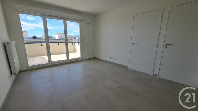 Appartement T2 à louer - 2 pièces - 39.11 m2 - ST LAURENT DU VAR - 06 - PROVENCE-ALPES-COTE-D-AZUR - Century 21 Liberté