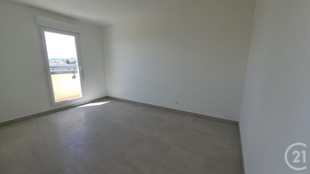 Appartement T2 à louer - 2 pièces - 39.11 m2 - ST LAURENT DU VAR - 06 - PROVENCE-ALPES-COTE-D-AZUR - Century 21 Liberté