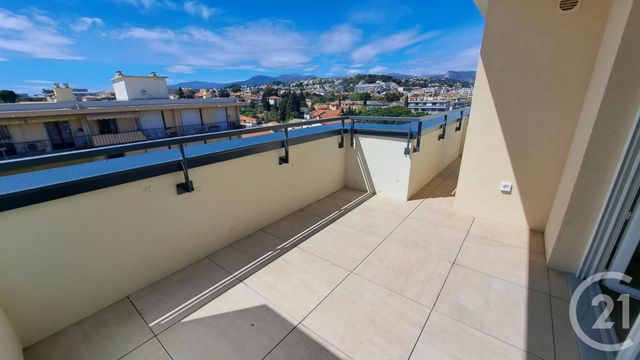 Appartement T2 à louer - 2 pièces - 39.11 m2 - ST LAURENT DU VAR - 06 - PROVENCE-ALPES-COTE-D-AZUR - Century 21 Liberté