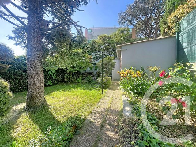 Appartement F3 à vendre - 3 pièces - 74.77 m2 - ANTIBES - 06 - PROVENCE-ALPES-COTE-D-AZUR - Century 21 Liberté