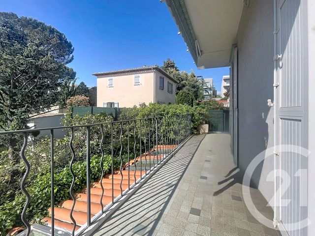 Appartement F3 à vendre - 3 pièces - 74.77 m2 - ANTIBES - 06 - PROVENCE-ALPES-COTE-D-AZUR - Century 21 Liberté