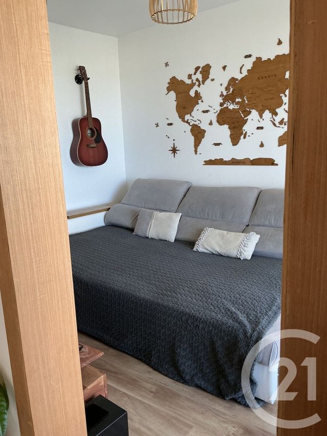 Appartement T3 à louer - 3 pièces - 64.28 m2 - GRASSE - 06 - PROVENCE-ALPES-COTE-D-AZUR - Century 21 Liberté
