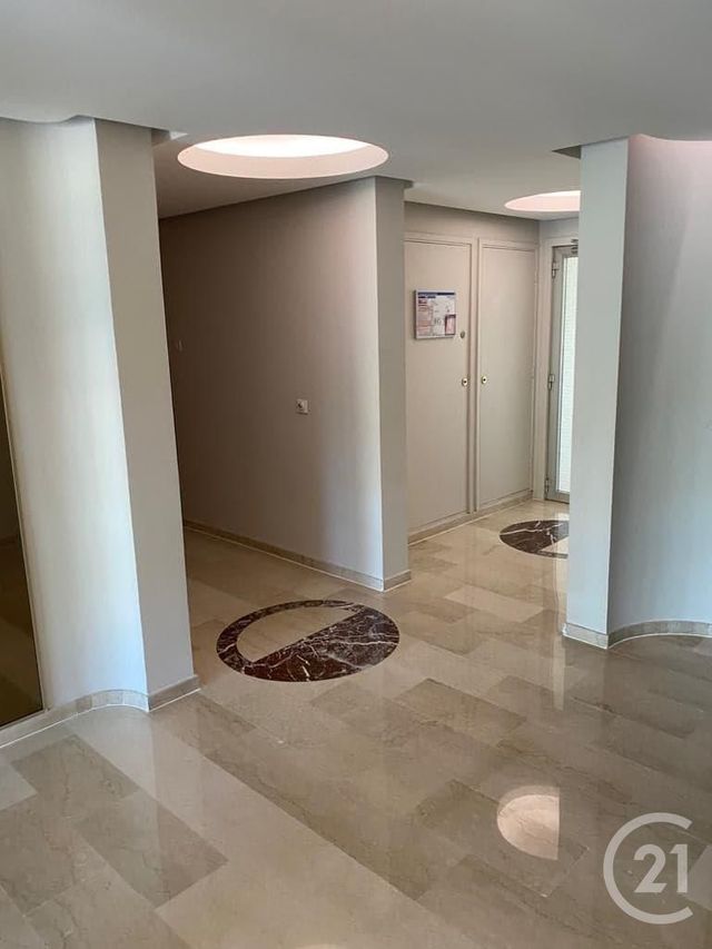 Appartement Studio à louer - 1 pièce - 29.13 m2 - CANNES - 06 - PROVENCE-ALPES-COTE-D-AZUR - Century 21 Liberté