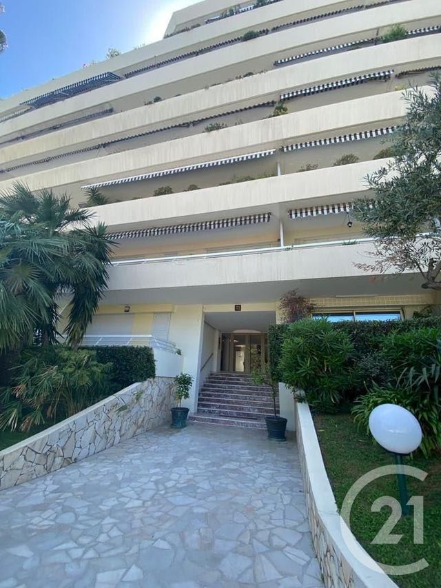 Appartement Studio à louer - 1 pièce - 29.13 m2 - CANNES - 06 - PROVENCE-ALPES-COTE-D-AZUR - Century 21 Liberté