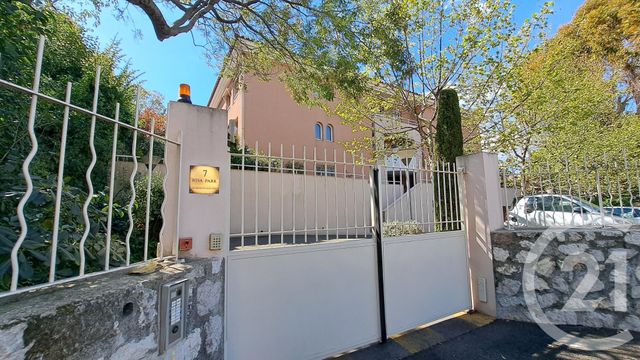 parking à louer - 10.0 m2 - ANTIBES - 06 - PROVENCE-ALPES-COTE-D-AZUR - Century 21 Liberté