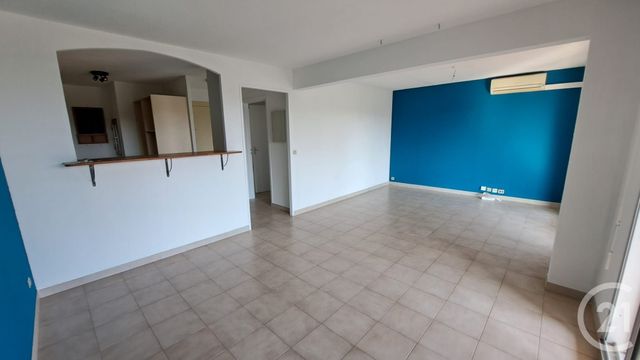 Appartement T2 à louer - 2 pièces - 50.42 m2 - ANTIBES - 06 - PROVENCE-ALPES-COTE-D-AZUR - Century 21 Liberté