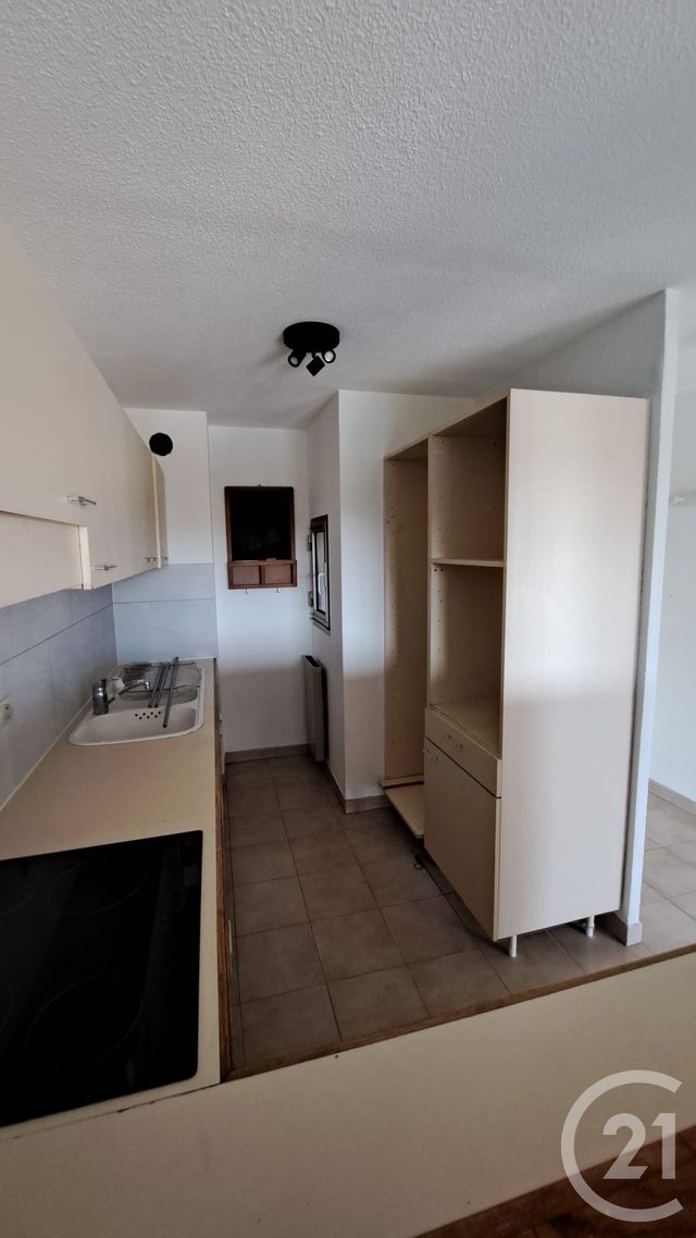 Appartement T2 à louer - 2 pièces - 50.42 m2 - ANTIBES - 06 - PROVENCE-ALPES-COTE-D-AZUR - Century 21 Liberté