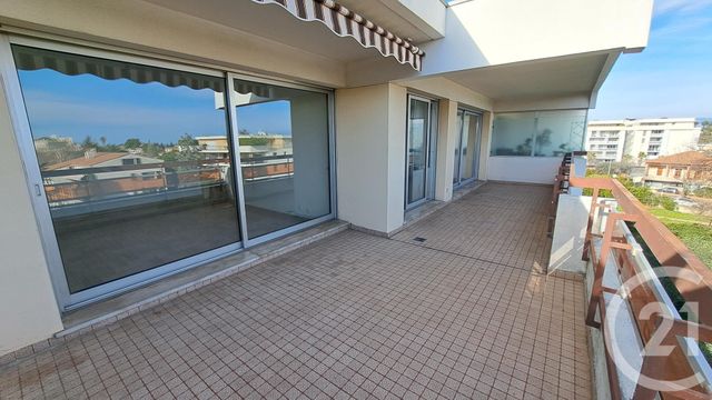 Appartement T2 à louer - 2 pièces - 45.27 m2 - ANTIBES - 06 - PROVENCE-ALPES-COTE-D-AZUR - Century 21 Liberté
