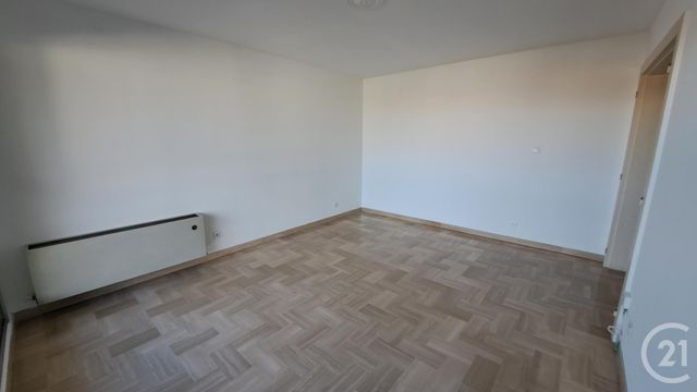 Appartement T2 à louer - 2 pièces - 45.27 m2 - ANTIBES - 06 - PROVENCE-ALPES-COTE-D-AZUR - Century 21 Liberté