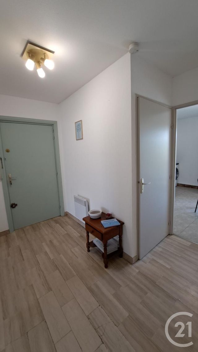 Appartement T3 à louer - 3 pièces - 69.87 m2 - LE GOLFE JUAN - 06 - PROVENCE-ALPES-COTE-D-AZUR - Century 21 Liberté
