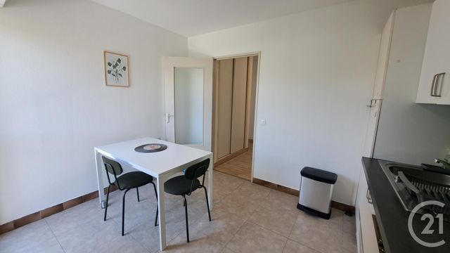 Appartement T3 à louer - 3 pièces - 69.87 m2 - LE GOLFE JUAN - 06 - PROVENCE-ALPES-COTE-D-AZUR - Century 21 Liberté