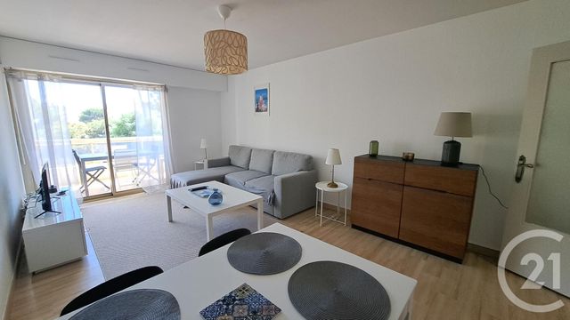 Appartement T3 à louer - 3 pièces - 69.87 m2 - LE GOLFE JUAN - 06 - PROVENCE-ALPES-COTE-D-AZUR - Century 21 Liberté