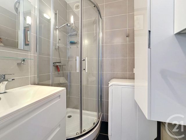 Appartement F2 à vendre - 2 pièces - 35.5 m2 - ANTIBES - 06 - PROVENCE-ALPES-COTE-D-AZUR - Century 21 Liberté