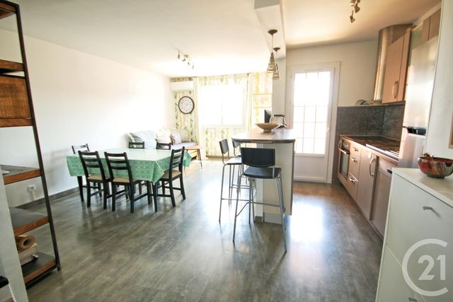 Appartement T3 à louer - 3 pièces - 62.43 m2 - VALLAURIS - 06 - PROVENCE-ALPES-COTE-D-AZUR - Century 21 Liberté