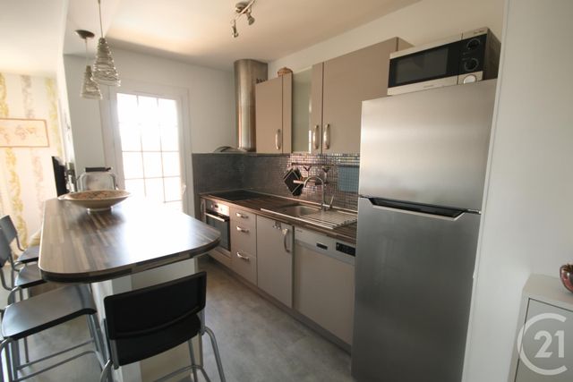 Appartement T3 à louer - 3 pièces - 62.43 m2 - VALLAURIS - 06 - PROVENCE-ALPES-COTE-D-AZUR - Century 21 Liberté