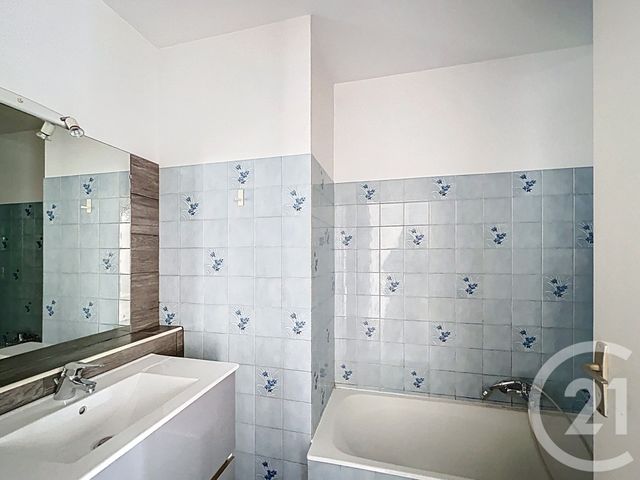Appartement F2 à vendre - 2 pièces - 51.99 m2 - LE GOLFE JUAN - 06 - PROVENCE-ALPES-COTE-D-AZUR - Century 21 Liberté