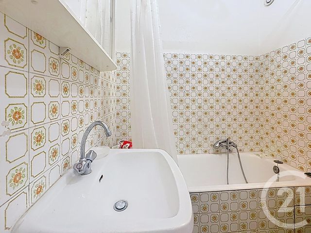 Appartement F1 à vendre - 1 pièce - 30.0 m2 - ANTIBES - 06 - PROVENCE-ALPES-COTE-D-AZUR - Century 21 Liberté