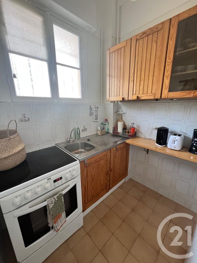 Appartement T2 à louer - 2 pièces - 44.7 m2 - LE GOLFE JUAN - 06 - PROVENCE-ALPES-COTE-D-AZUR - Century 21 Liberté