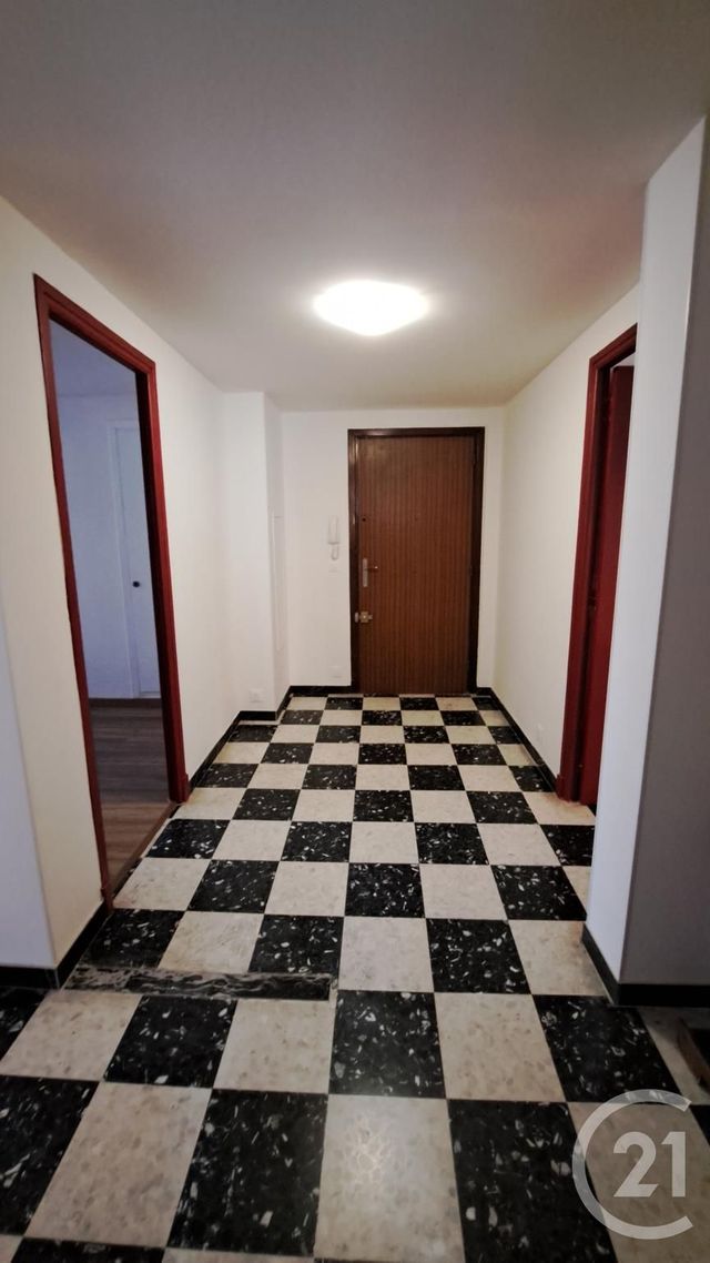 Appartement T3 à louer - 3 pièces - 65.0 m2 - ANTIBES - 06 - PROVENCE-ALPES-COTE-D-AZUR - Century 21 Liberté
