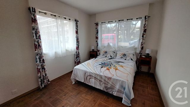 Appartement T3 à louer - 3 pièces - 65.0 m2 - ANTIBES - 06 - PROVENCE-ALPES-COTE-D-AZUR - Century 21 Liberté