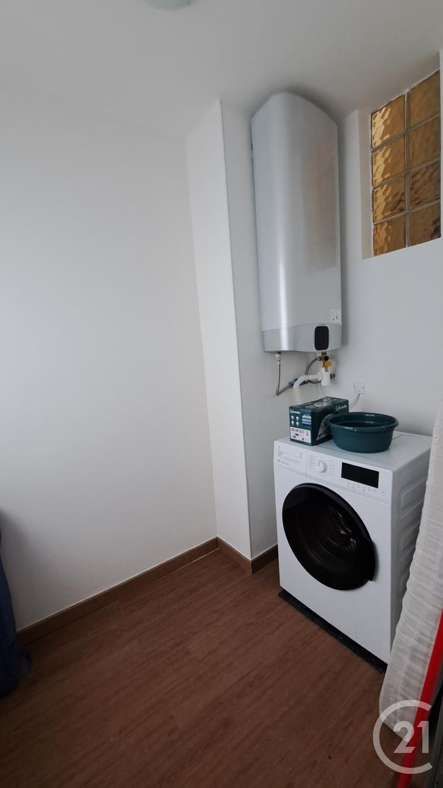 Appartement T3 à louer - 3 pièces - 65.0 m2 - ANTIBES - 06 - PROVENCE-ALPES-COTE-D-AZUR - Century 21 Liberté