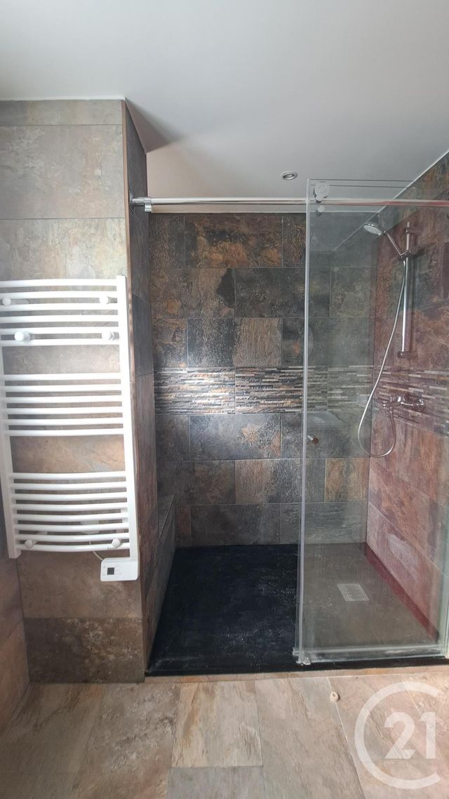 Appartement T3 à louer - 3 pièces - 58.8 m2 - ANTIBES - 06 - PROVENCE-ALPES-COTE-D-AZUR - Century 21 Liberté
