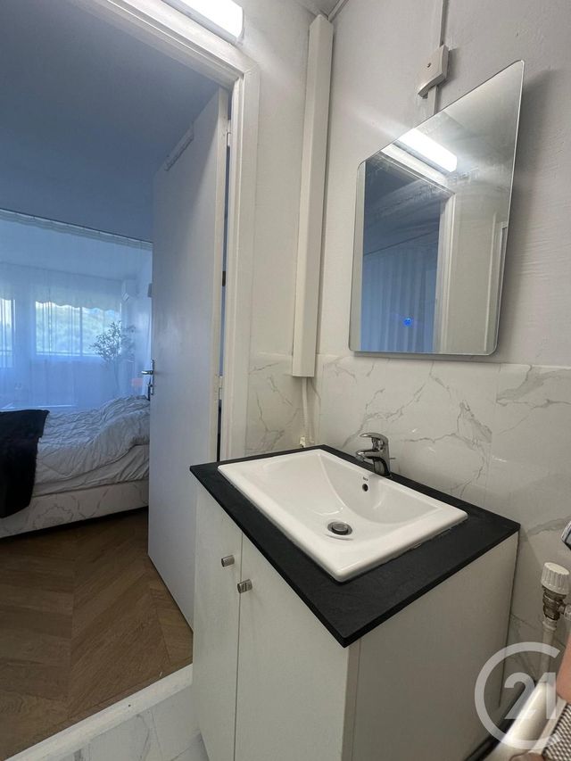 Appartement Studio à louer - 1 pièce - 33.45 m2 - CANNES - 06 - PROVENCE-ALPES-COTE-D-AZUR - Century 21 Liberté