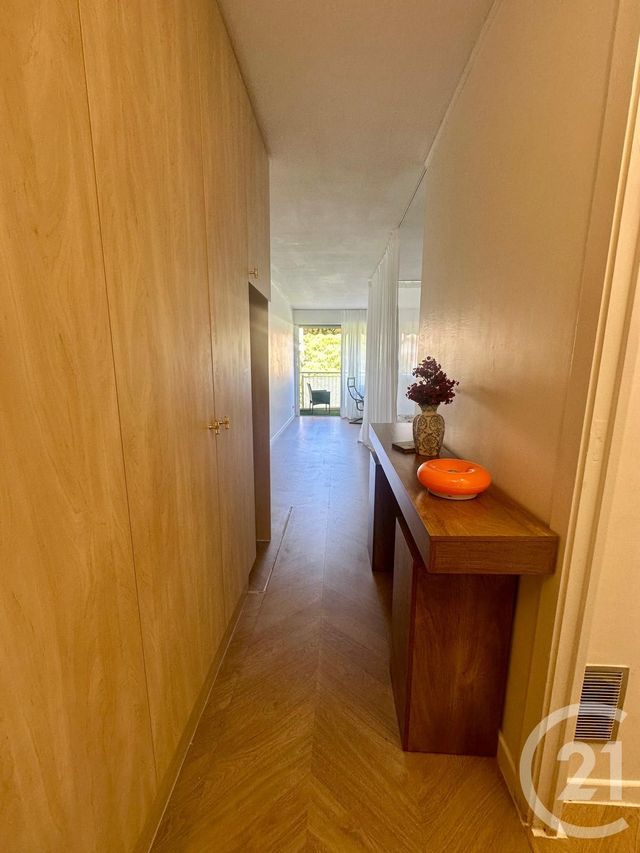Appartement Studio à louer - 1 pièce - 33.45 m2 - CANNES - 06 - PROVENCE-ALPES-COTE-D-AZUR - Century 21 Liberté