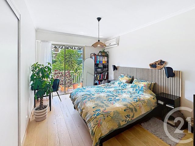 Appartement F4 à vendre - 4 pièces - 88.85 m2 - ANTIBES - 06 - PROVENCE-ALPES-COTE-D-AZUR - Century 21 Liberté