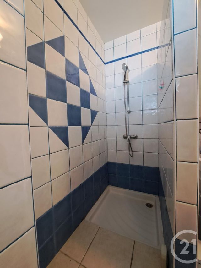 Appartement Studio à louer - 1 pièce - 29.7 m2 - JUAN LES PINS - 06 - PROVENCE-ALPES-COTE-D-AZUR - Century 21 Liberté
