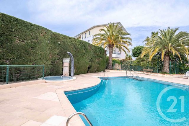 Appartement F2 à louer - 2 pièces - 33.59 m2 - ANTIBES - 06 - PROVENCE-ALPES-COTE-D-AZUR - Century 21 Liberté