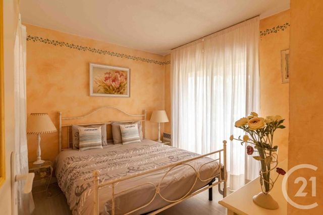 Appartement F2 à louer - 2 pièces - 33.59 m2 - ANTIBES - 06 - PROVENCE-ALPES-COTE-D-AZUR - Century 21 Liberté