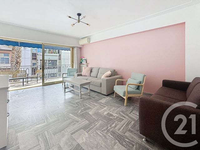 Appartement F2 à vendre - 2 pièces - 62.0 m2 - JUAN LES PINS - 06 - PROVENCE-ALPES-COTE-D-AZUR - Century 21 Liberté