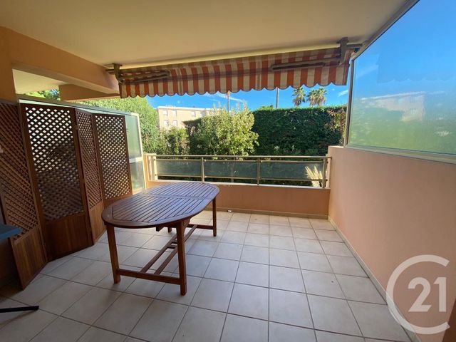 Appartement T3 à louer - 3 pièces - 58.17 m2 - ANTIBES - 06 - PROVENCE-ALPES-COTE-D-AZUR - Century 21 Liberté