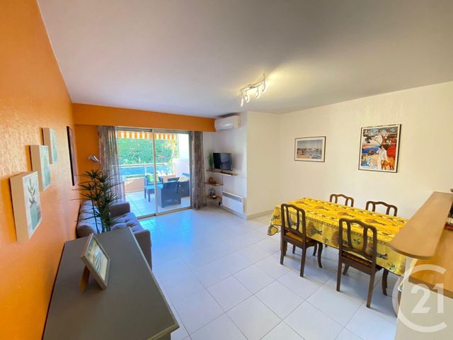 Appartement T3 à louer - 3 pièces - 58.17 m2 - ANTIBES - 06 - PROVENCE-ALPES-COTE-D-AZUR - Century 21 Liberté