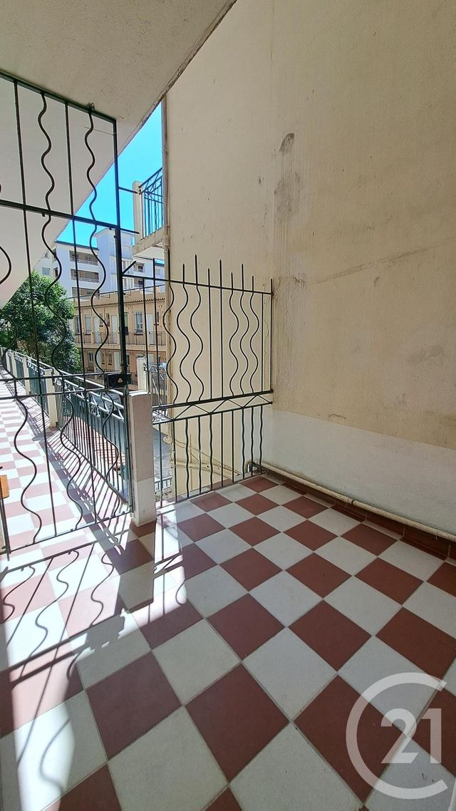 Appartement T2 à louer - 2 pièces - 49.92 m2 - JUAN LES PINS - 06 - PROVENCE-ALPES-COTE-D-AZUR - Century 21 Liberté