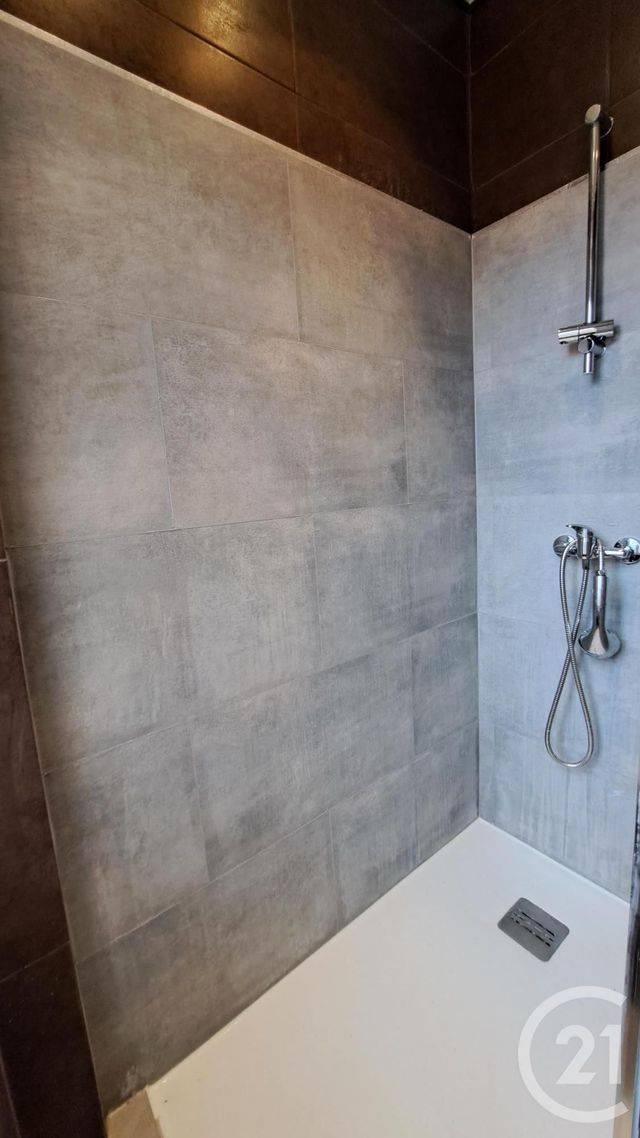 Appartement T2 à louer - 2 pièces - 49.92 m2 - JUAN LES PINS - 06 - PROVENCE-ALPES-COTE-D-AZUR - Century 21 Liberté