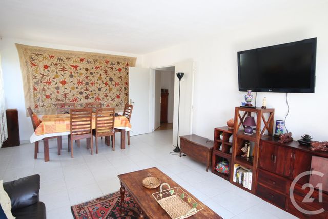 Appartement T3 à louer - 3 pièces - 89.77 m2 - VILLENEUVE LOUBET - 06 - PROVENCE-ALPES-COTE-D-AZUR - Century 21 Liberté